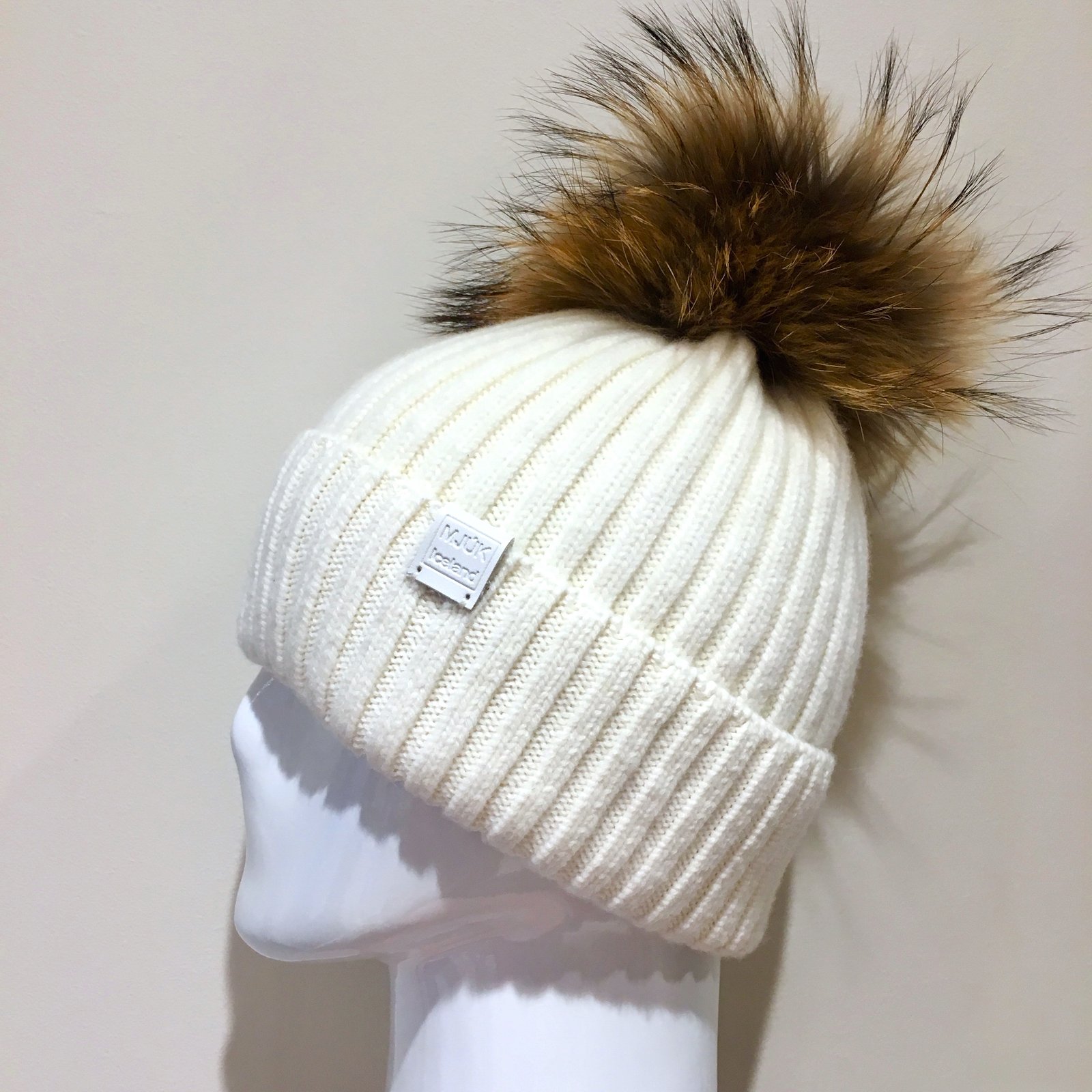 MJUK ICELAND Merino Wool Hat With Oversized Pom Pom Photos by MJUK.Iceland (@mjuk.iceland) · December 11, 2024 main image 3